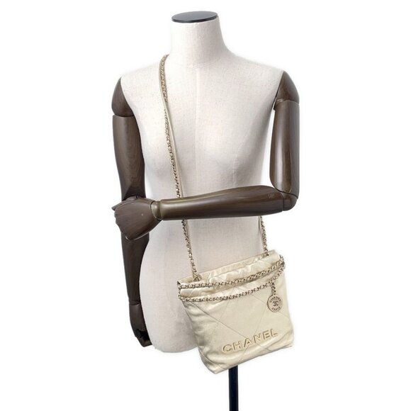 CHANEL CHANEL22 ChainShoulder Bag Size Mini Shiny Calf Leather Gold AS3980 - Picture 3 of 11